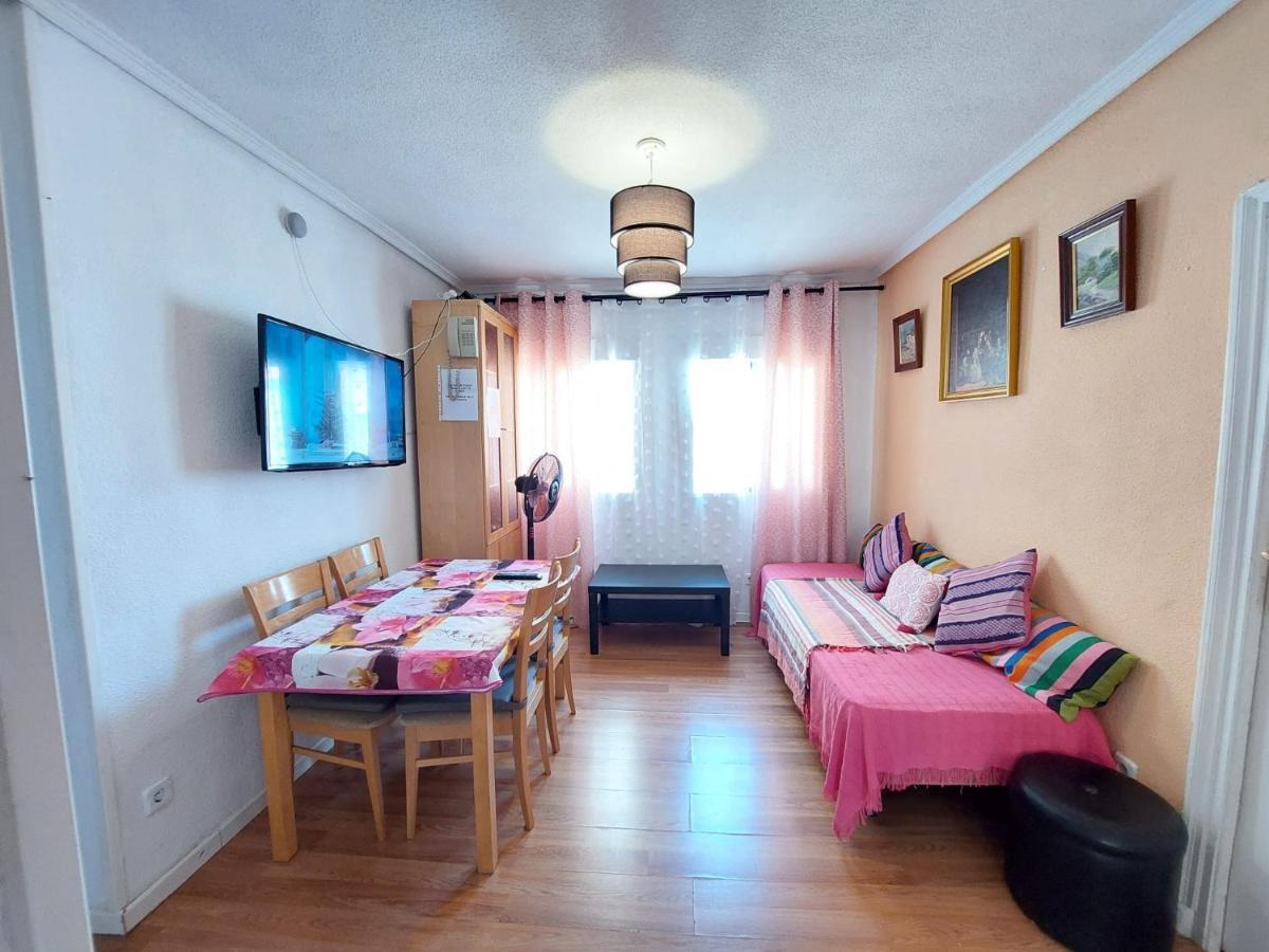Homestay Olivos Мадрид Екстер'єр фото