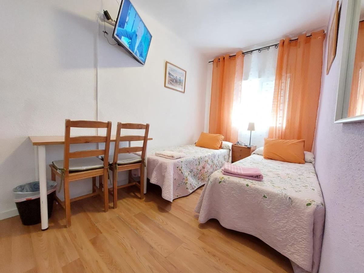 Homestay Olivos Мадрид Екстер'єр фото